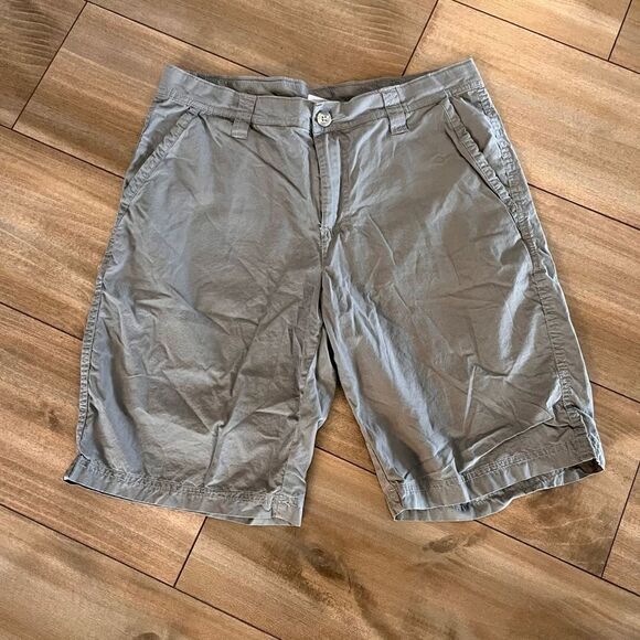 ‎Columbia Grey Athletic Casual Cargo Shorts Men 30 PFG Fishing - Picture 1 of 3